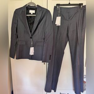 Hugo Boss Suit Set size 2 NWT